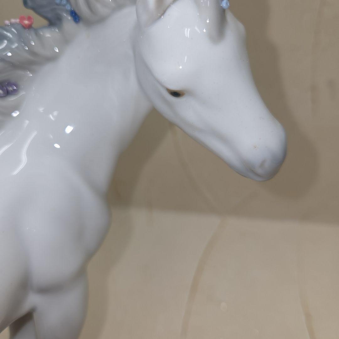 LLADRÓ 陶器 馬の置物