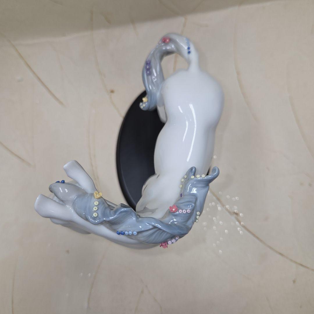 LLADRÓ 陶器 馬の置物