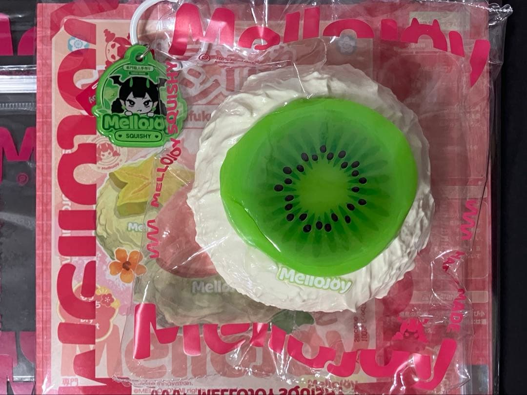 お*お様 メロジョイ　スクイーズ　カップケーキか？　大福シリーズ　キウイ　3点セ