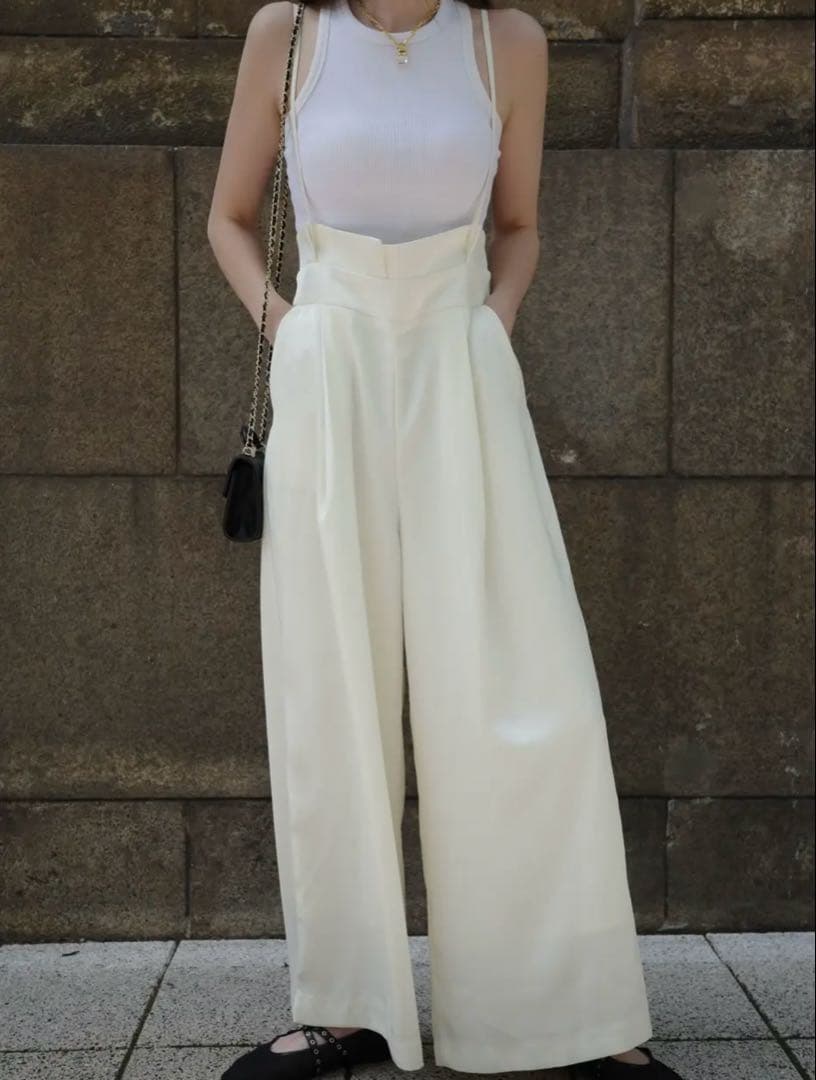 ゆ*か様 moripon.♡Satin salopette / ivory