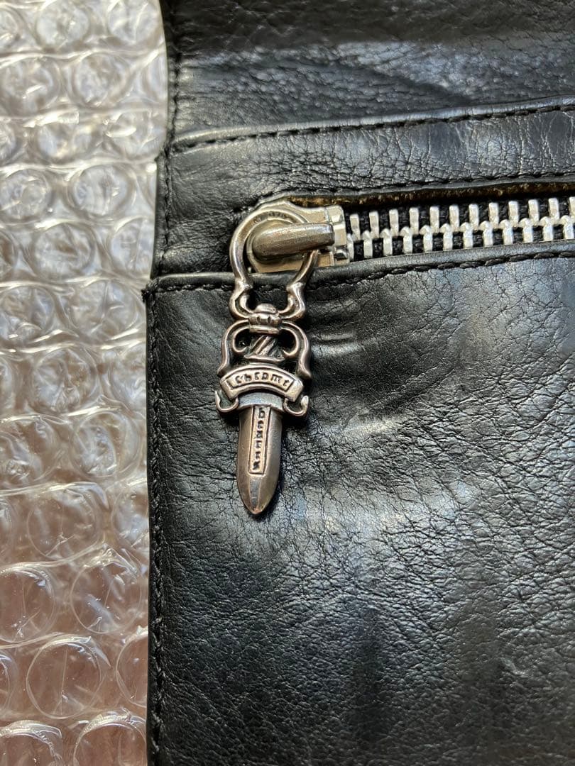 クロムハーツ　ウェーブウォレット　クロスボタン