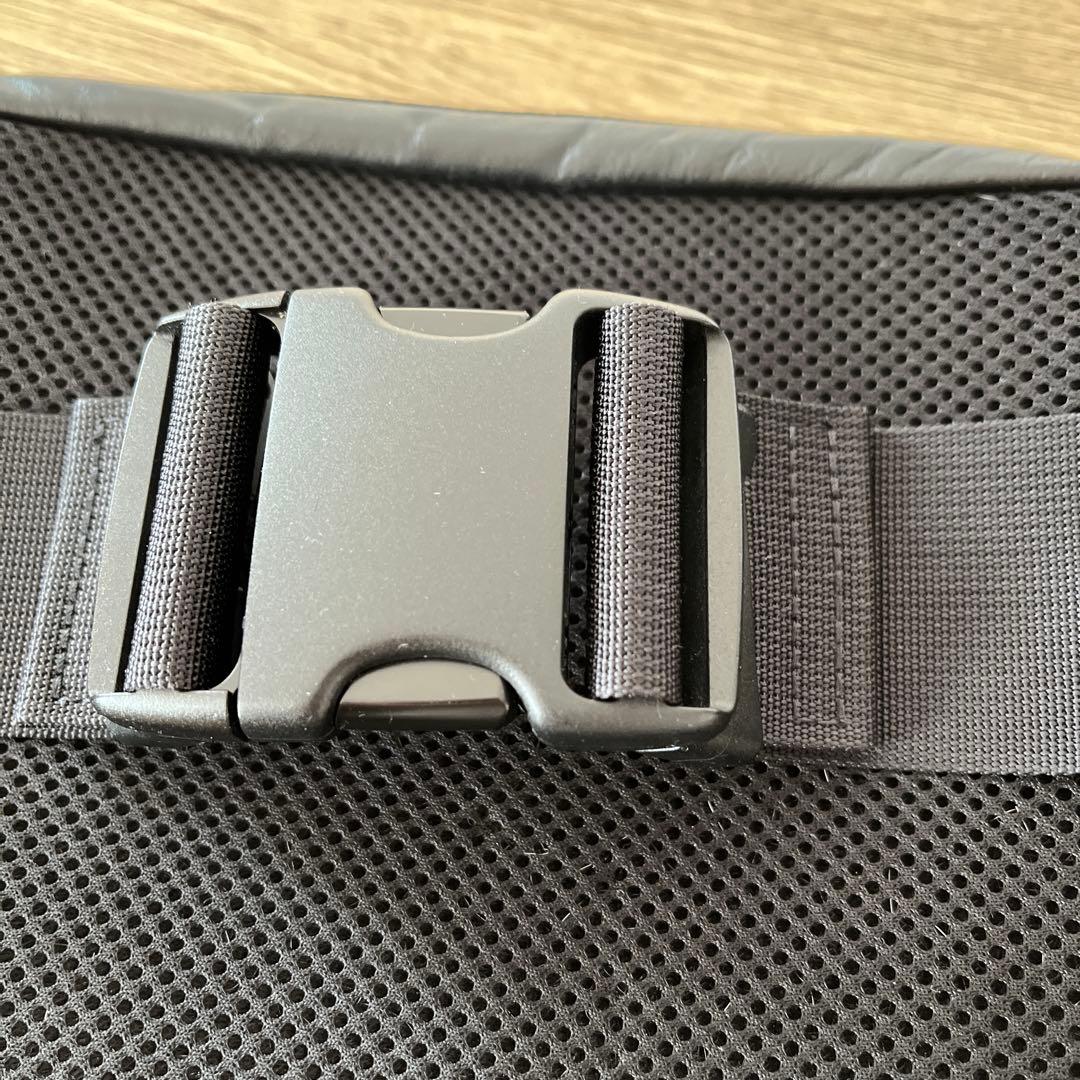 PORTER ブラックレザーボディバッグ