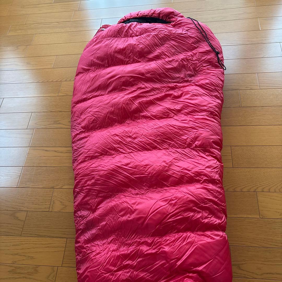 PAINE ウインターS680 寝袋 レッド