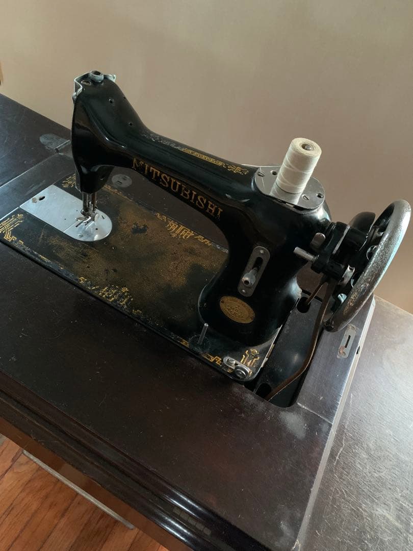 足踏みミシン　昭和レトロ　アンティーク　古道具　カフェインテリア
