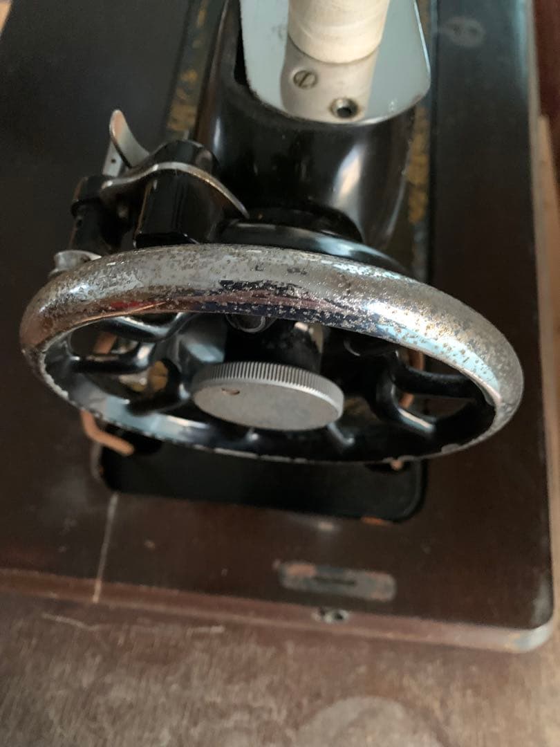 足踏みミシン　昭和レトロ　アンティーク　古道具　カフェインテリア