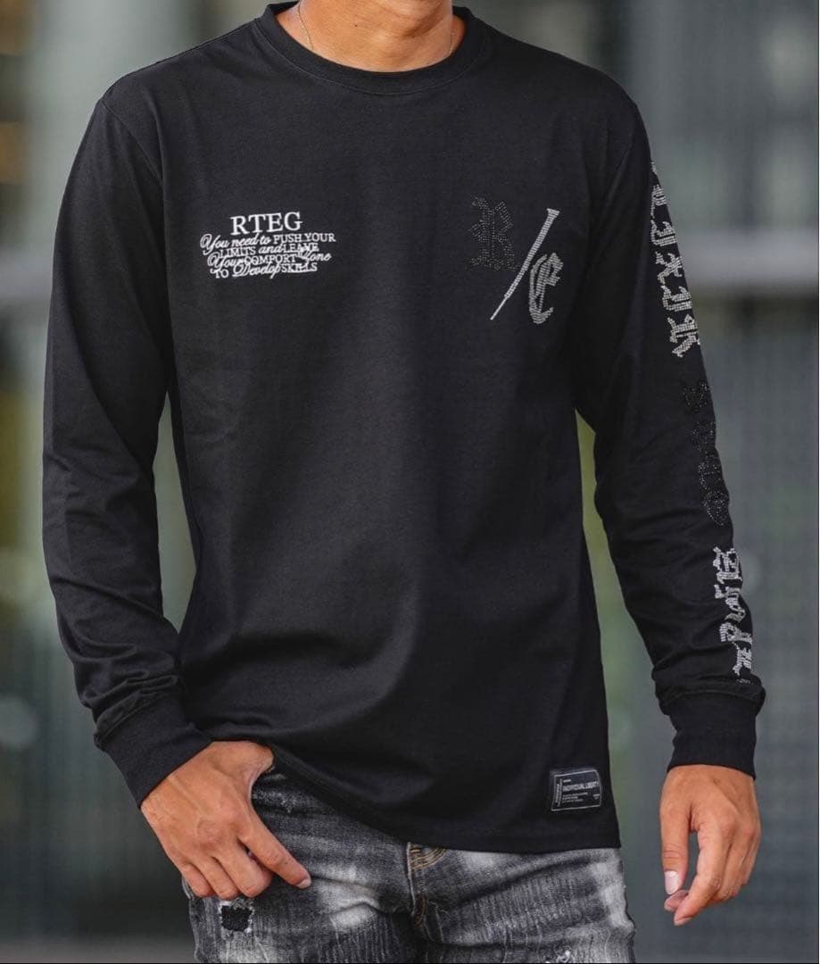 アダムスジャグラー ロンT黒