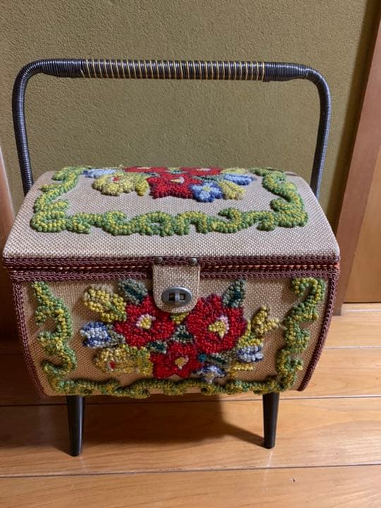 昭和レトロ　アンティーク裁縫箱　小物入れにも