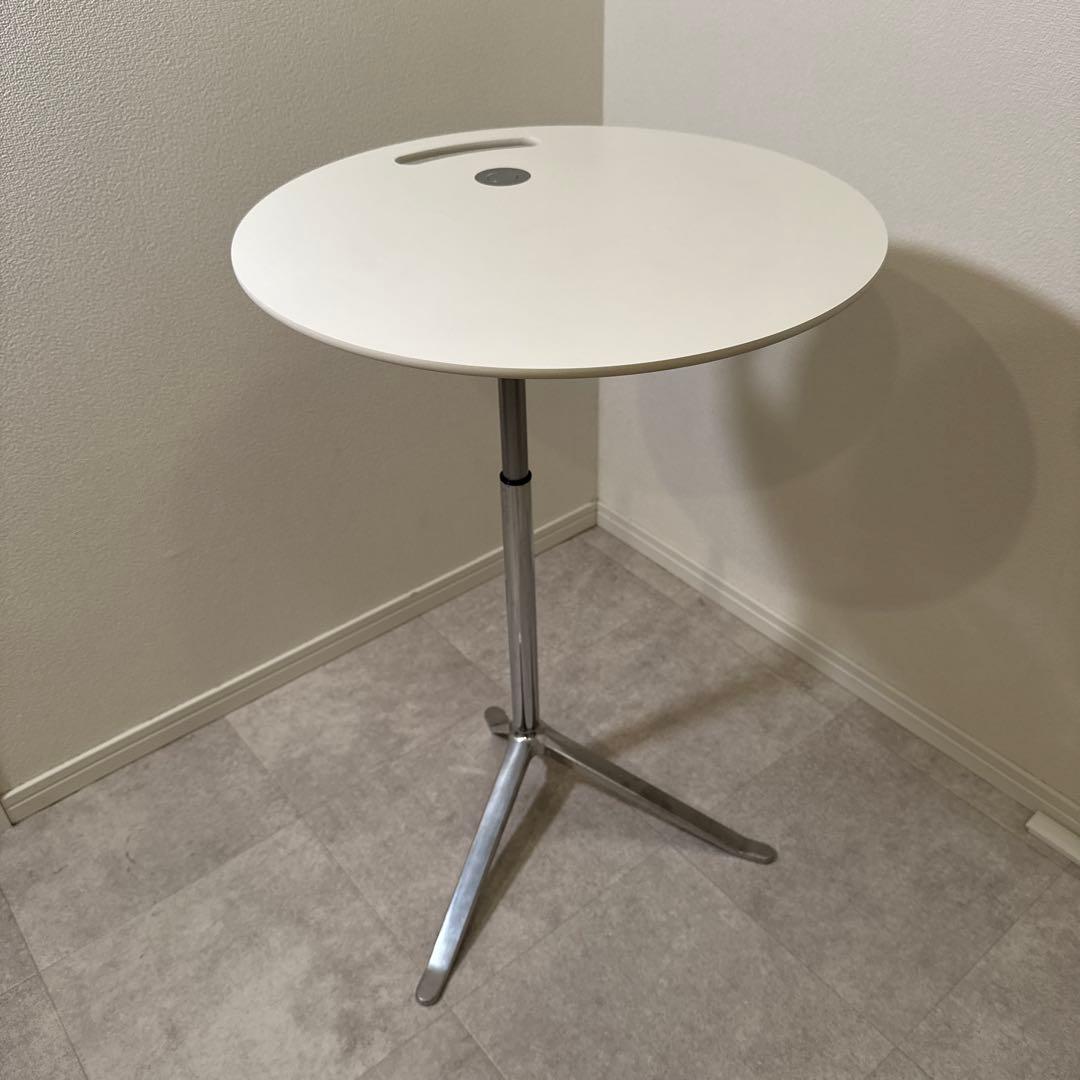 フリッツハンセン　リトルフレンド　サイドテーブル　ホワイト　昇降式　即購入可