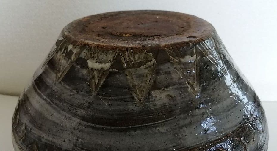 東南アジア　壺