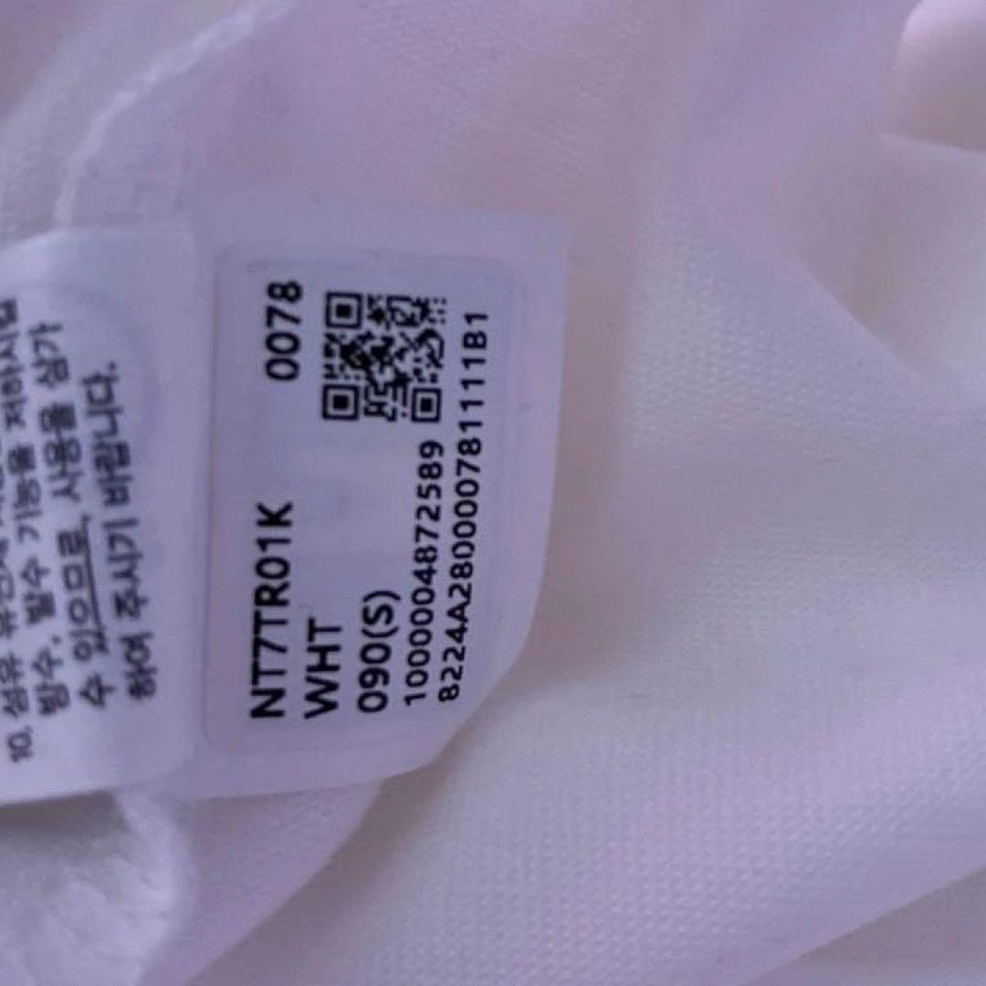 新品未使用　韓国正規 ノースフェイス　ESSENTIAL TEE ホワイト　S