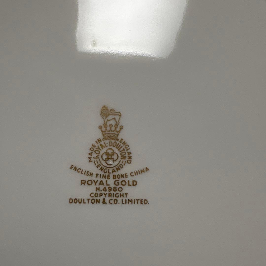 ロイヤルドルトン  Gold H.4980 ディナー皿4枚