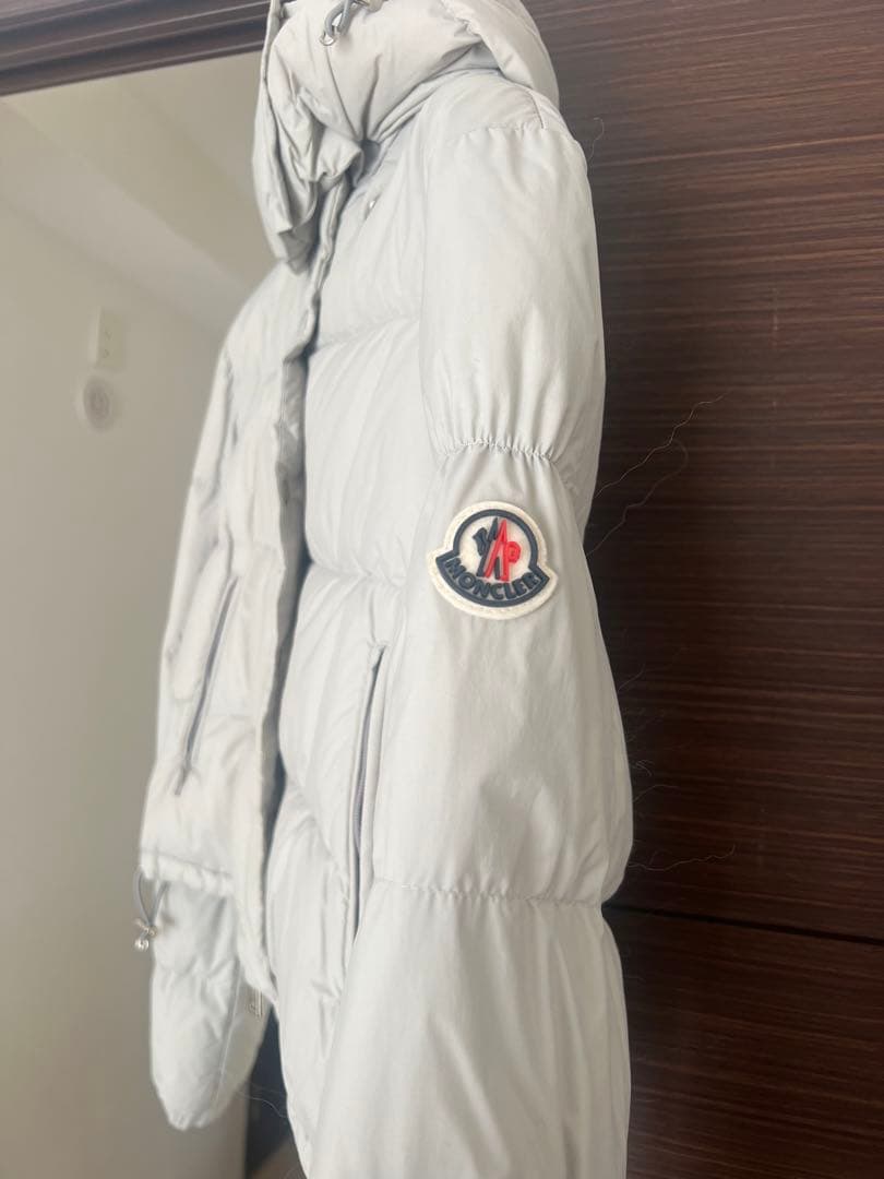 モンクレール ダウンジャケット レディース