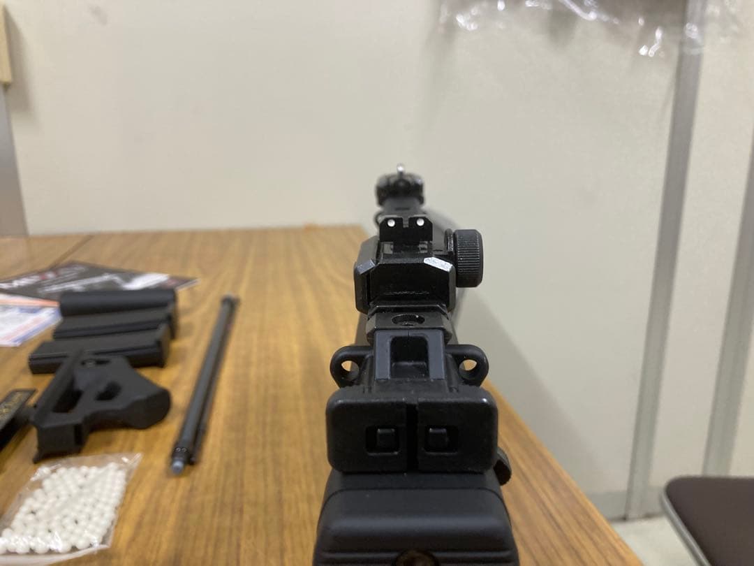 【オマケ付けます】東京マルイ 電動コンパクトマシンガン MP7A1