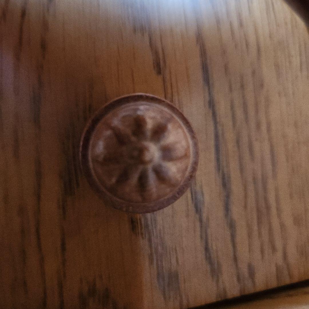 送料込み　机のみ　ドレッサー　引き出しロック機能あり