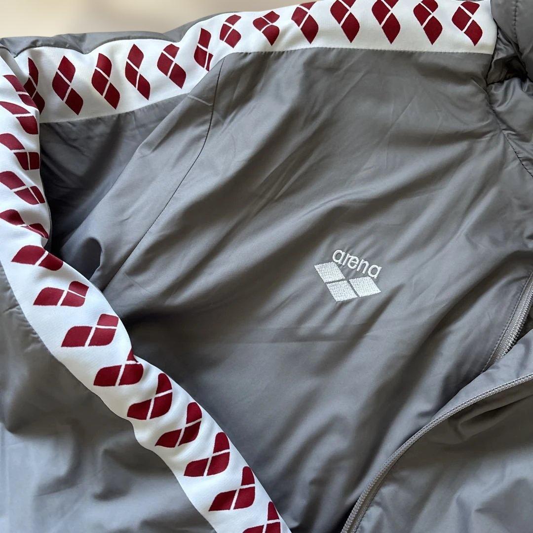 アリーナ　競泳ベンチコート　ダブルジップ