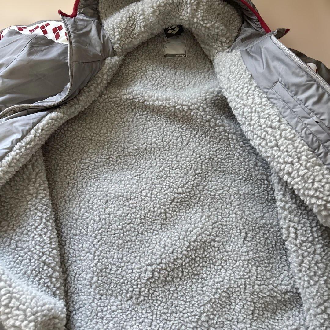 アリーナ　競泳ベンチコート　ダブルジップ