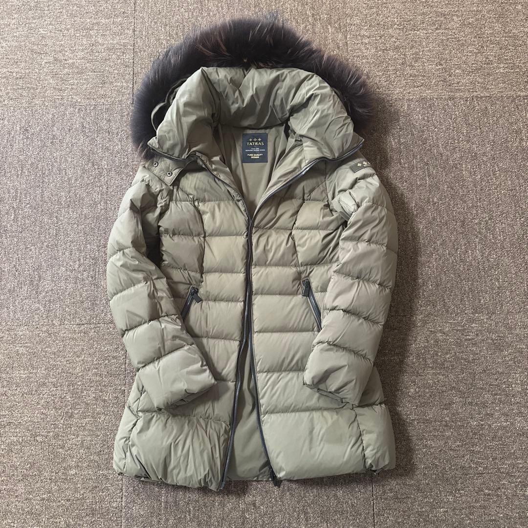 TATRAS カーキ フード付きダウンジャケット