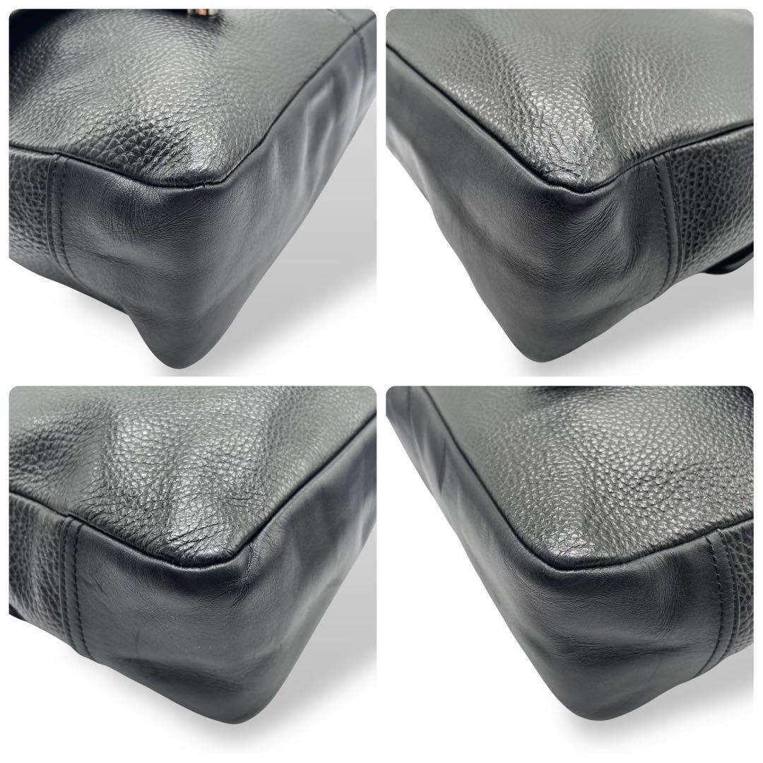 美品 COACH コーチ☆シボ革 ロゴ型押しショルダーバッグ レザー ブラック