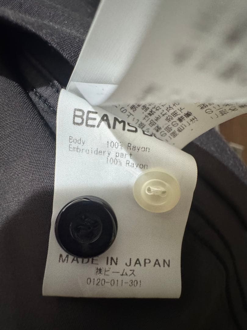 BEAMS 黒 beams別注　アラスカ　シャツ