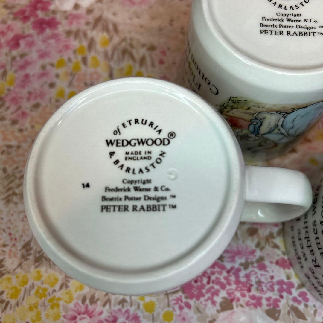 美品　ウェッジウッド　ピーターラビット食器7点とスプーン2点