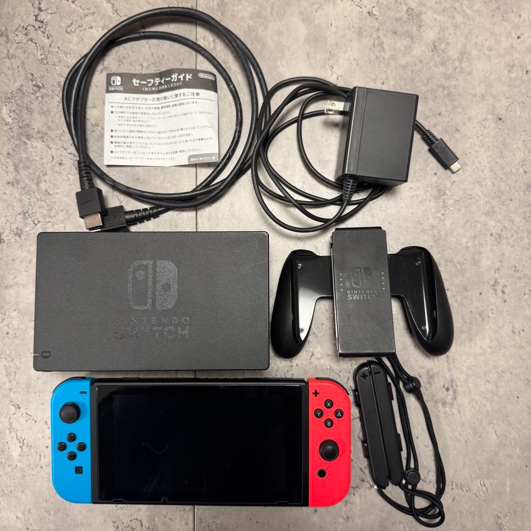 Nintendo Switch 本体 ネオンブルー・ネオンレッド