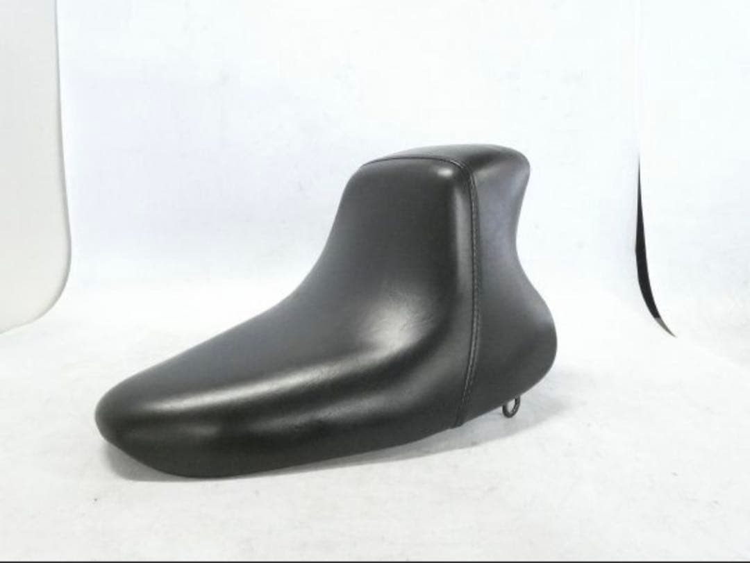 LePera製 BareBones ソロシート ハーレーTC88 Softail