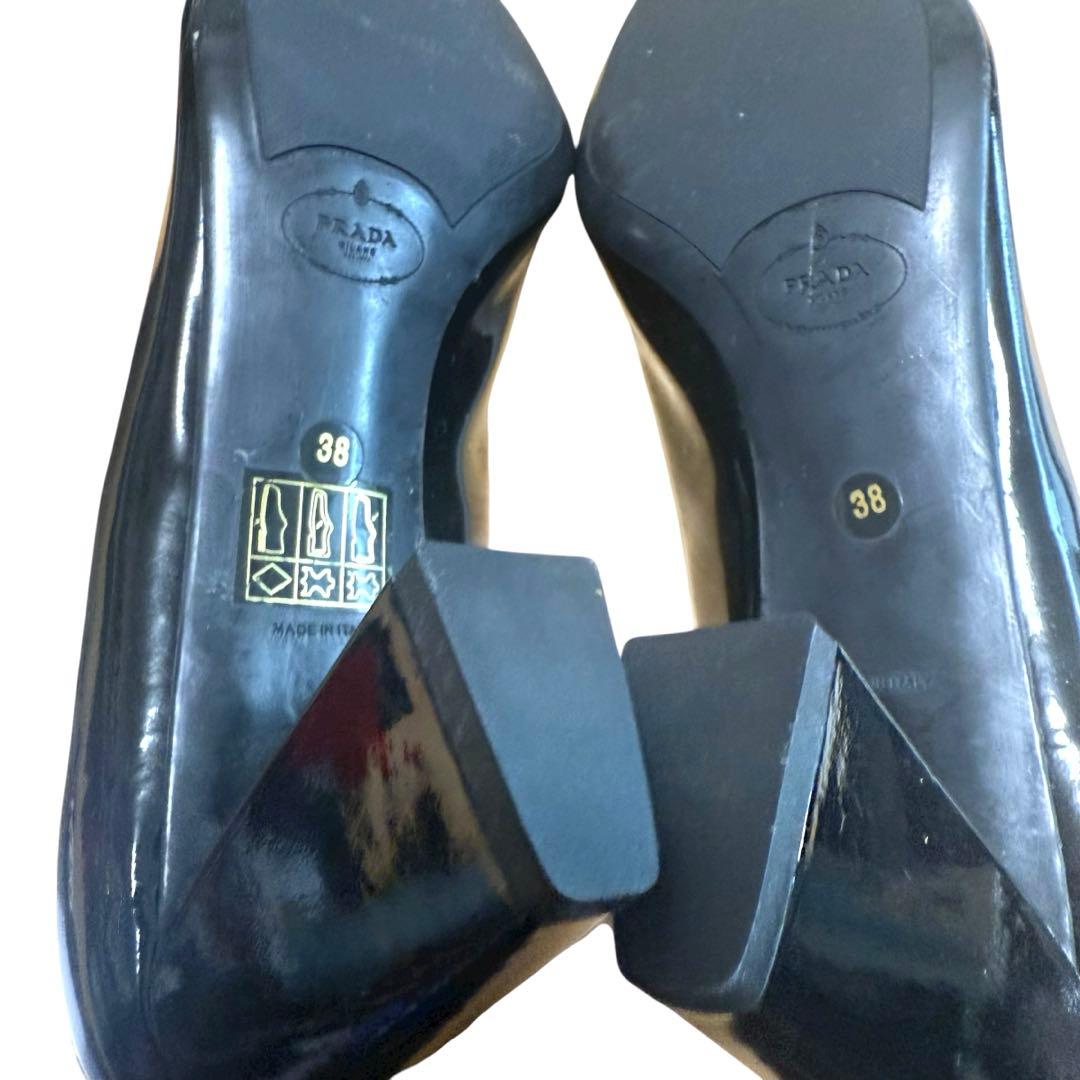 極美品PRADA プラダ エナメル ロゴプレート スクエアトゥ ヒールパンプス