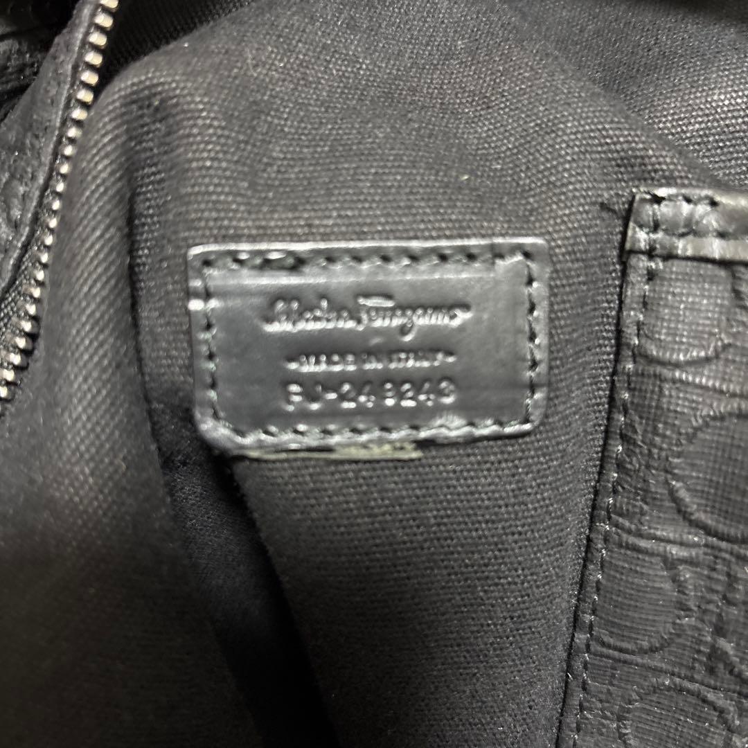 サルバトーレフェラガモトートバッグショルダーバッグ2wayレザー本革ガンチーニ