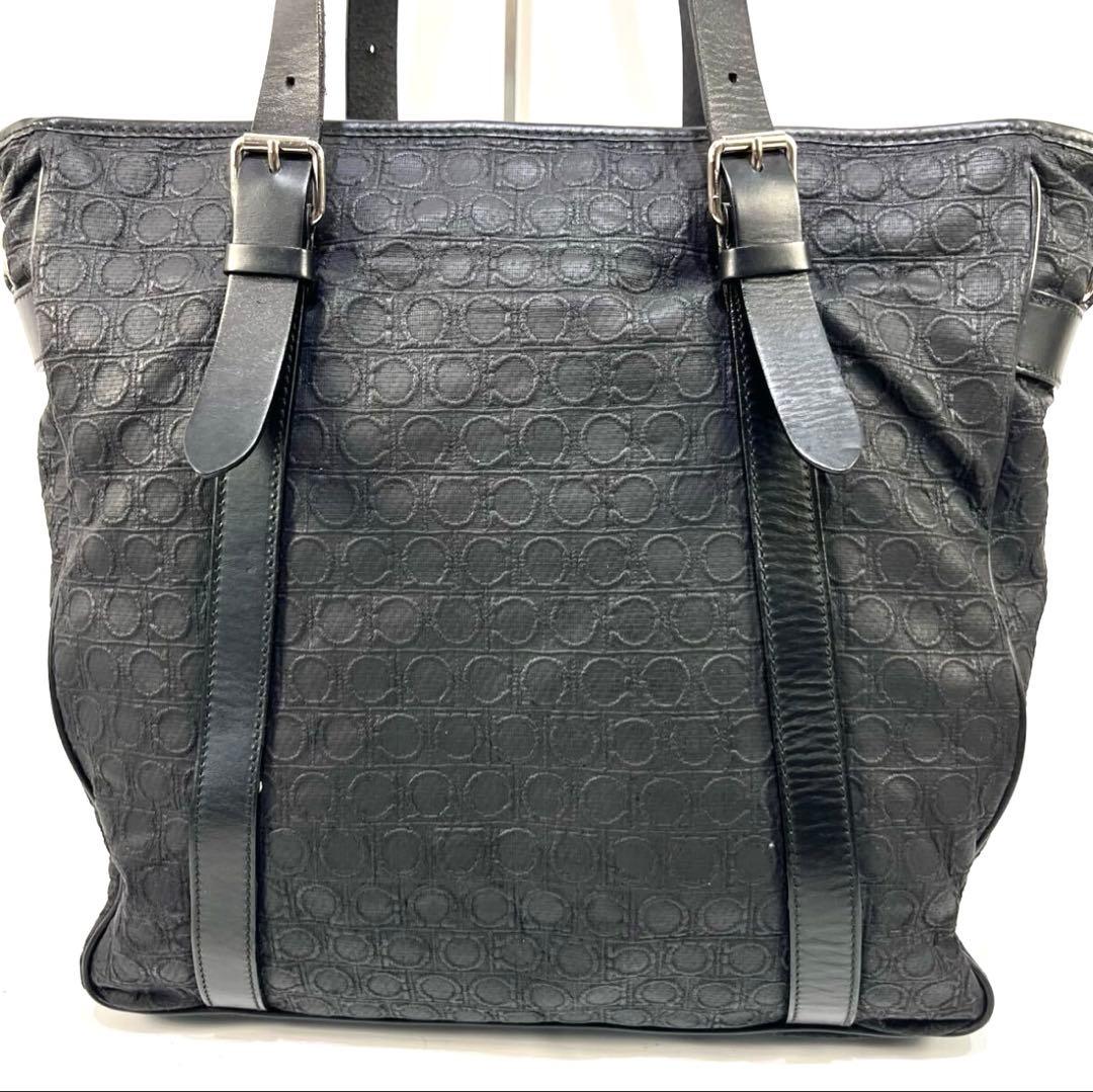 サルバトーレフェラガモトートバッグショルダーバッグ2wayレザー本革ガンチーニ