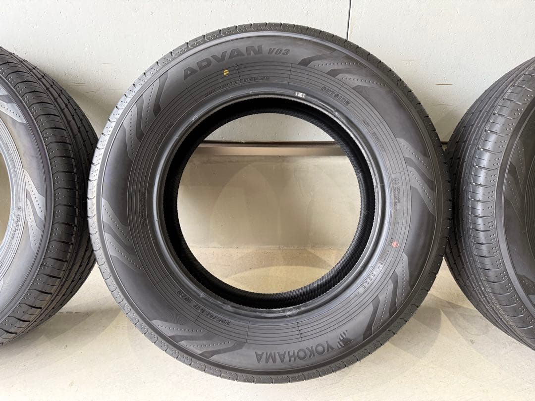 ヨコハマ ADVAN V03 225/65R17 40アルファード 新車外し