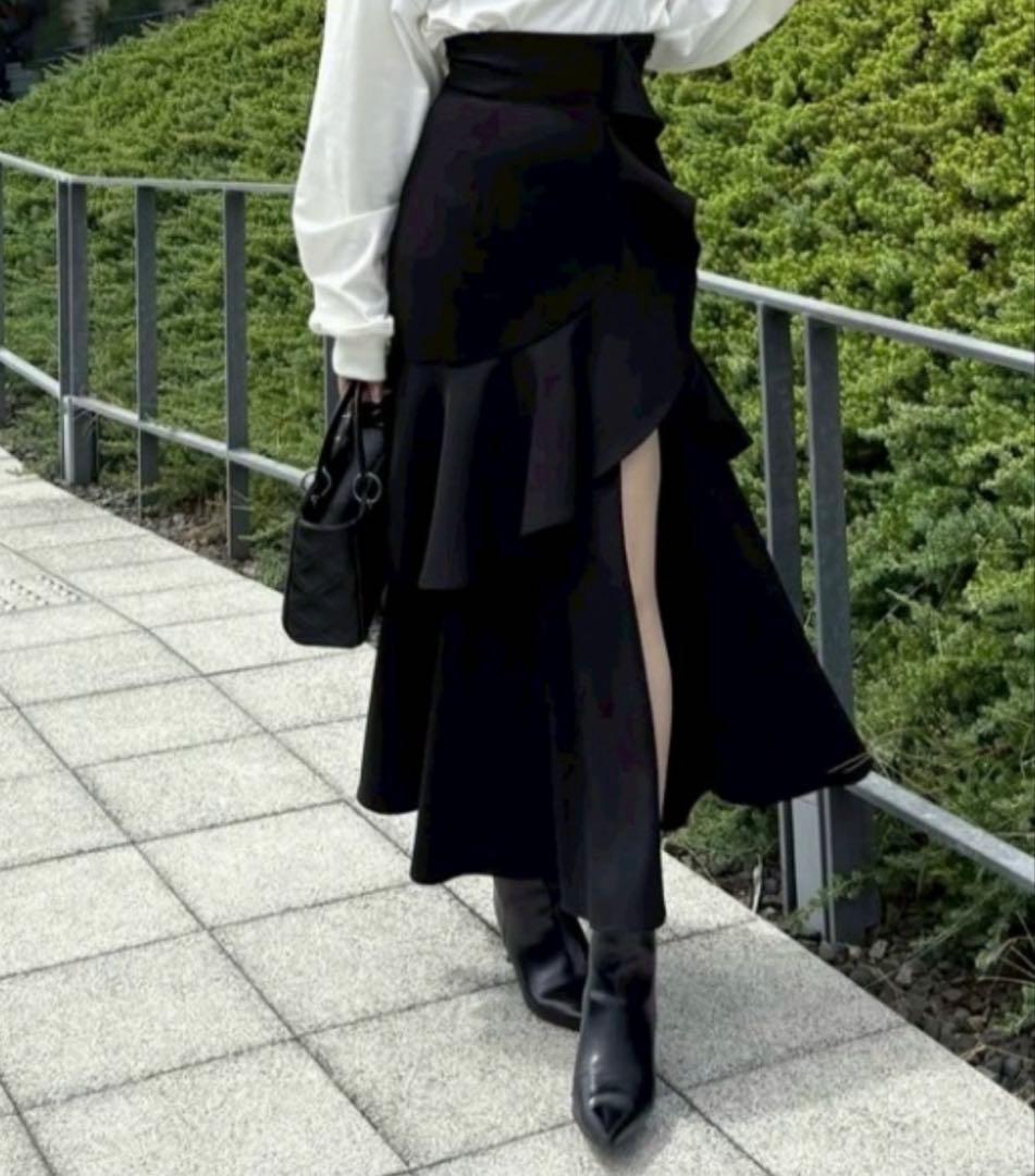 rienda フリルスリットハイウエストスコートショートパンツ 秋服 冬服