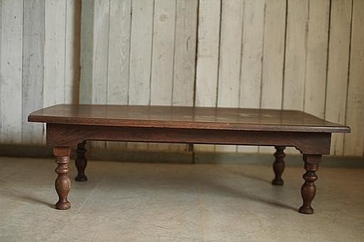 味のある木製の折り畳みテーブル　ちゃぶ台