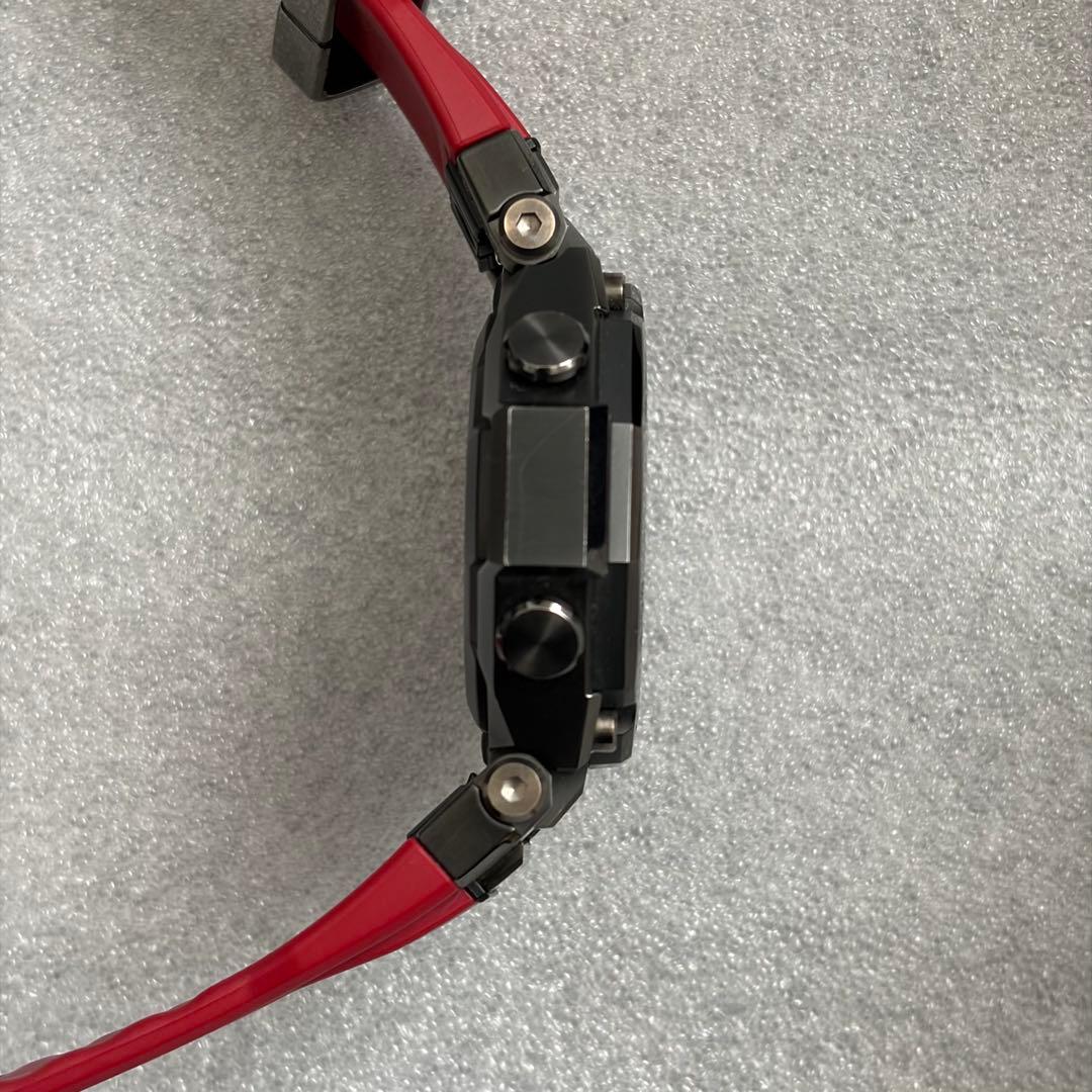 G-SHOCK MTG-B2000 黒/赤 時計