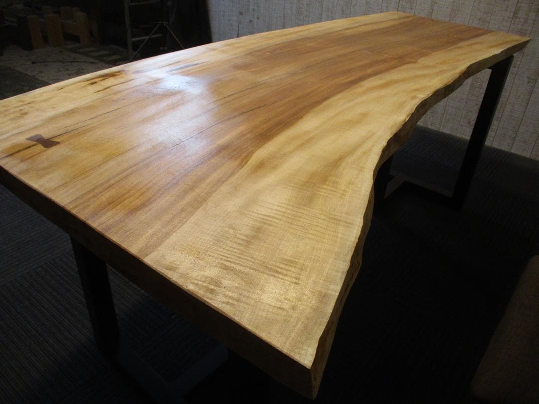 ＃1544■　栃　トチ　テーブル　ローテーブル　ダイニング　座卓　一枚板