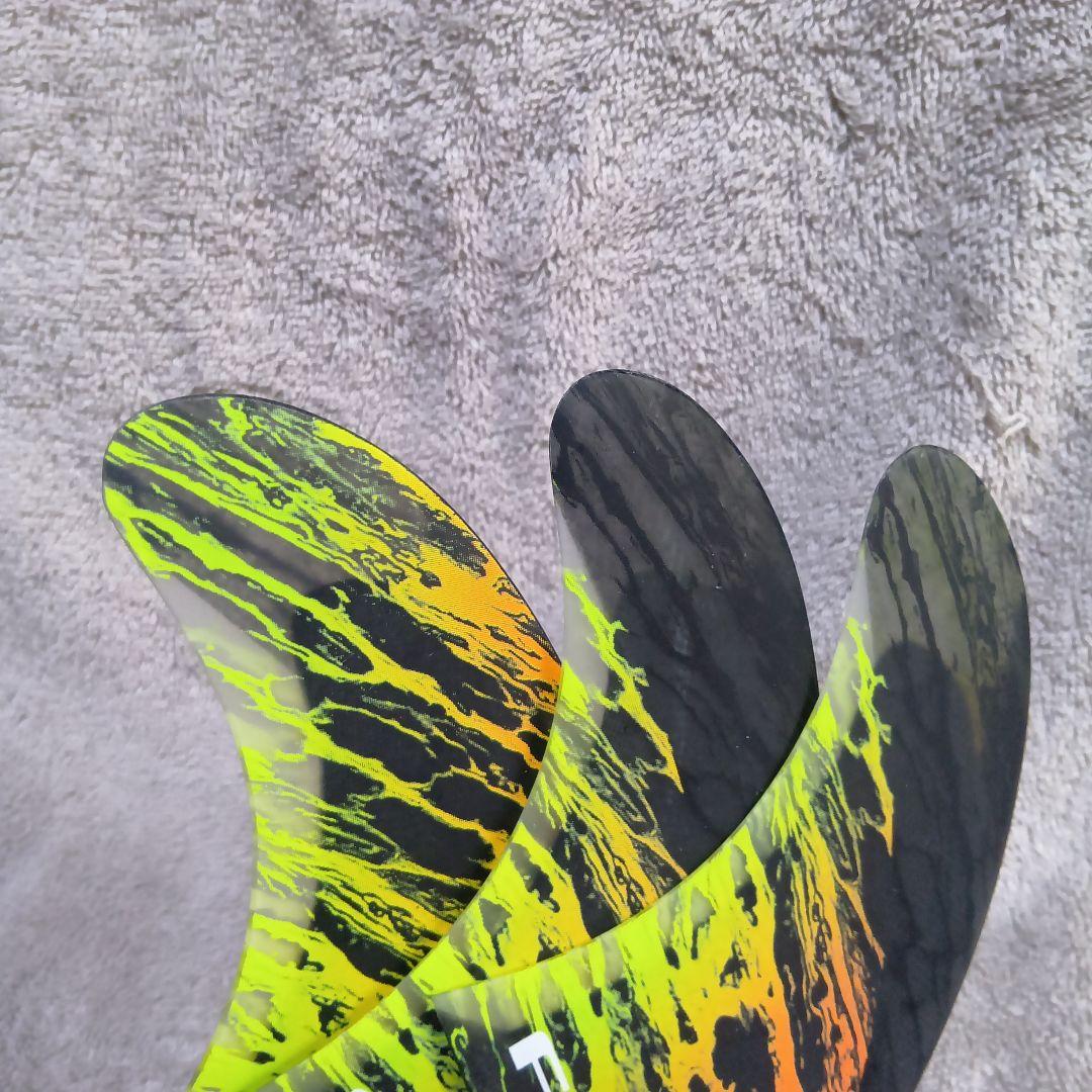 FCS2 MB(メイヘム)トライフィン Sサイズ　程度良好☆