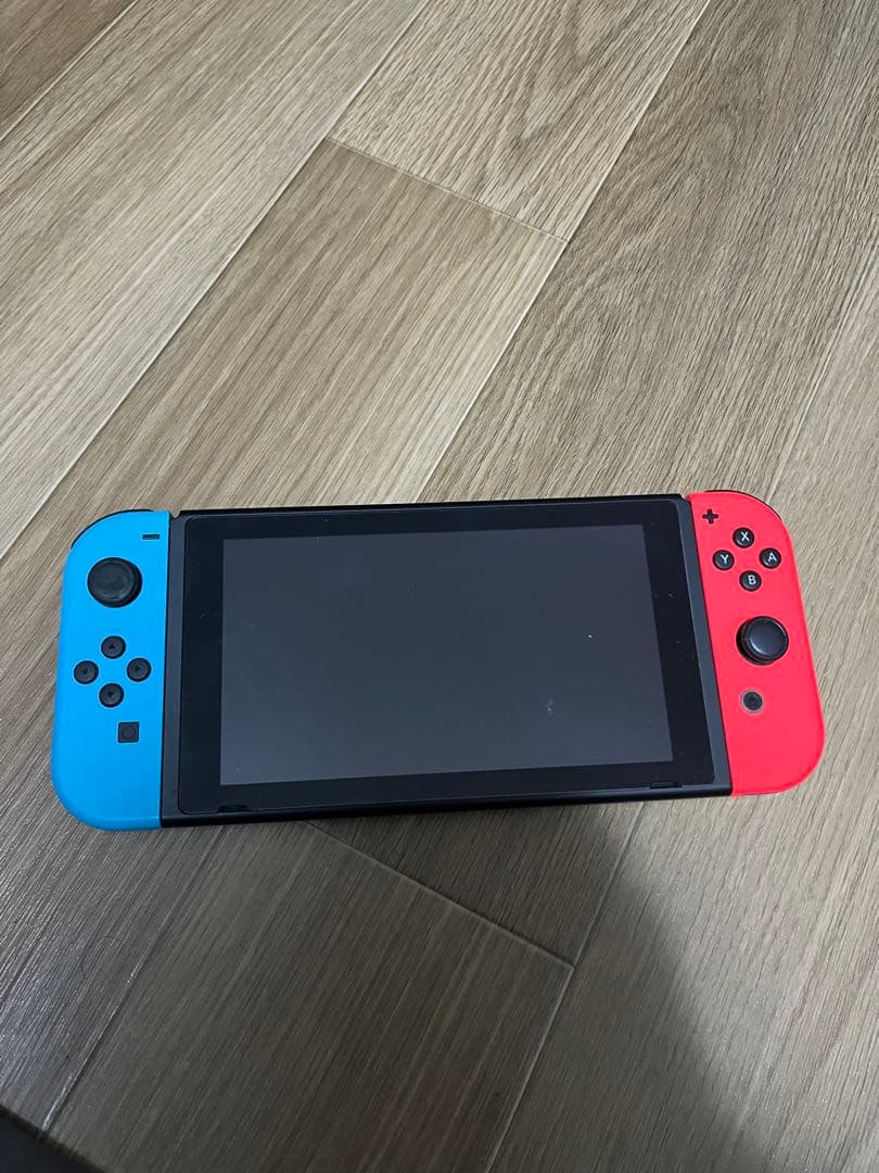 任天堂　Nintendo Switch 完品&Switchケース　未使用セット