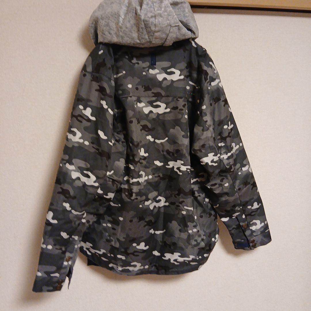 スノボーウエア　上下　サイズＬ