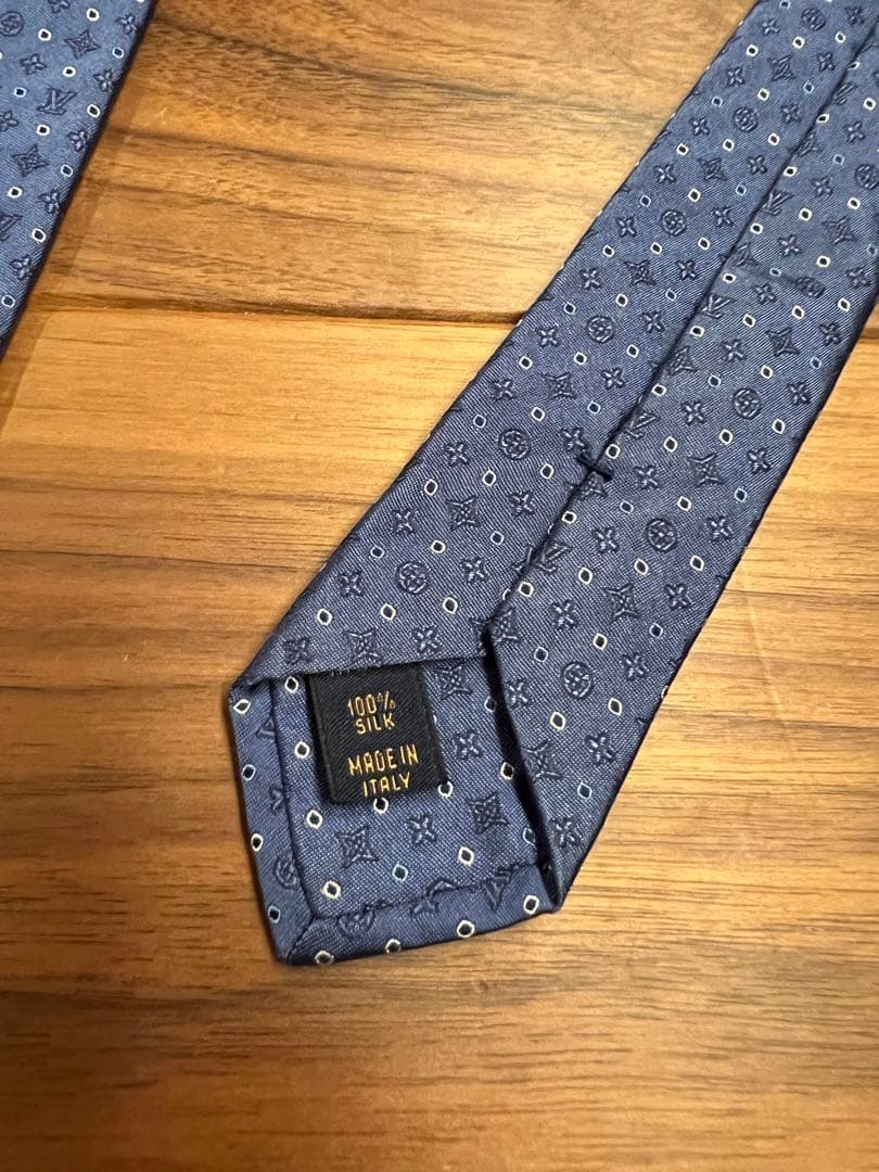 【☆美品☆】ルイヴィトンネクタイ ネイビー ネクタイメンズ ビジネス