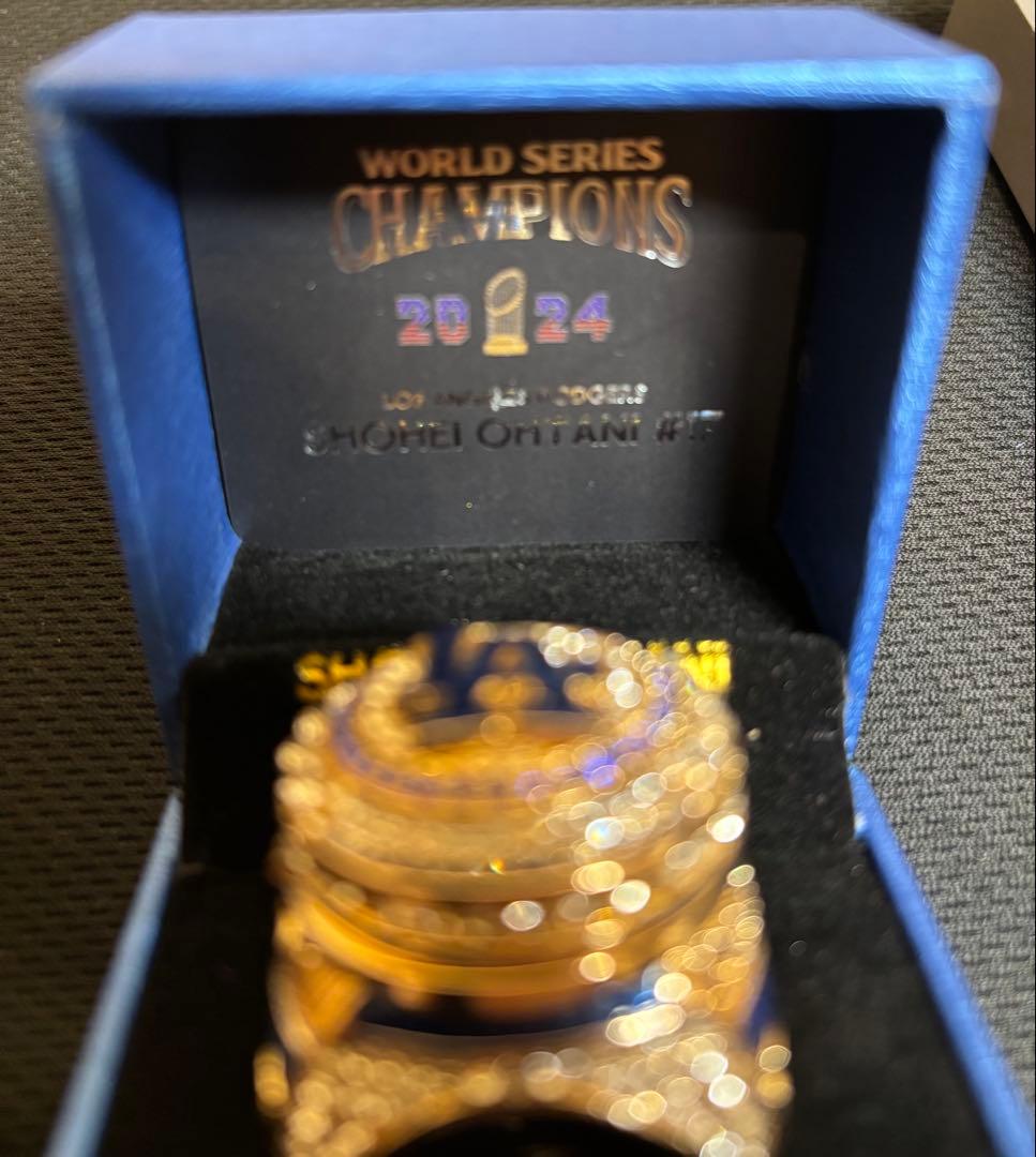 ⭐️期間限定価格⭐️大谷翔平 チャンピオンリング&ワールドチャンピオンミニトロフィー