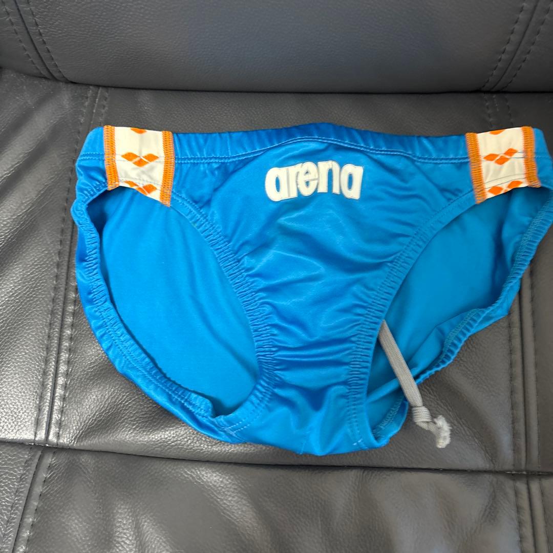 メンズ競泳水着 アリーナMサイズ　4枚セット