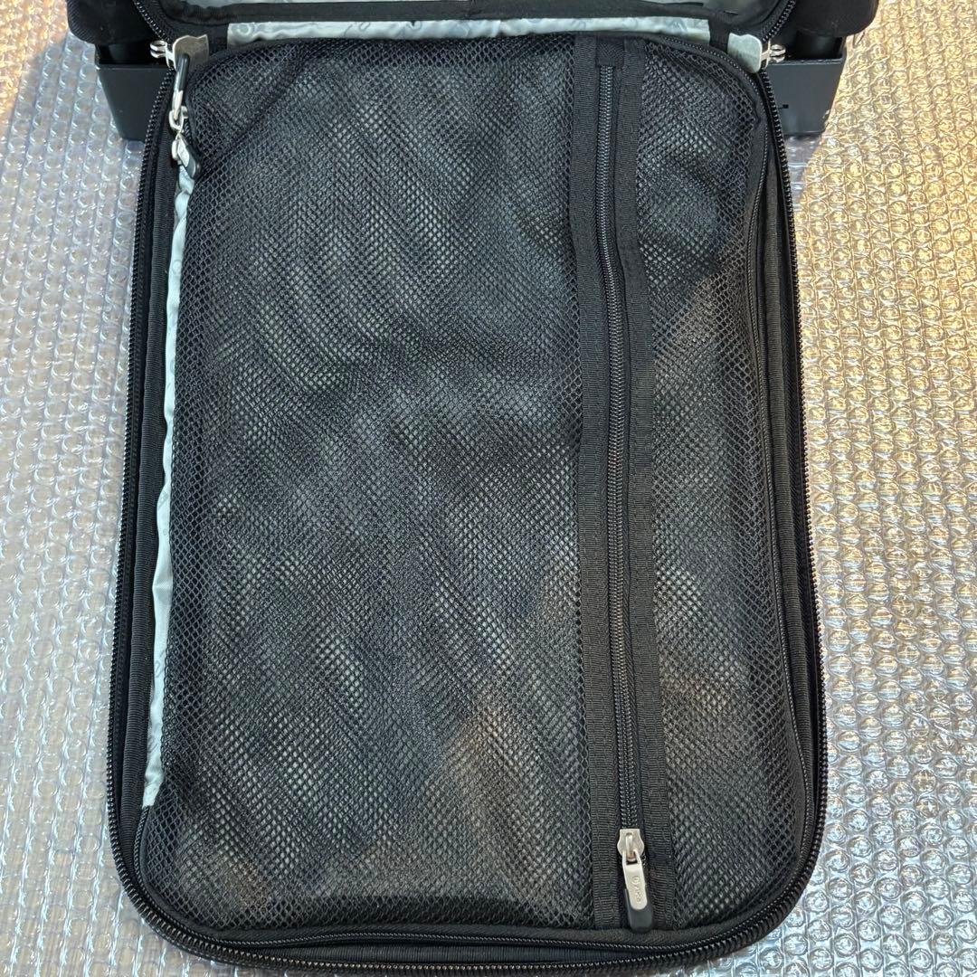 ZÜCA ズーカ フライヤートラベル　32L 機内持ち込　2輪　キャリーケース