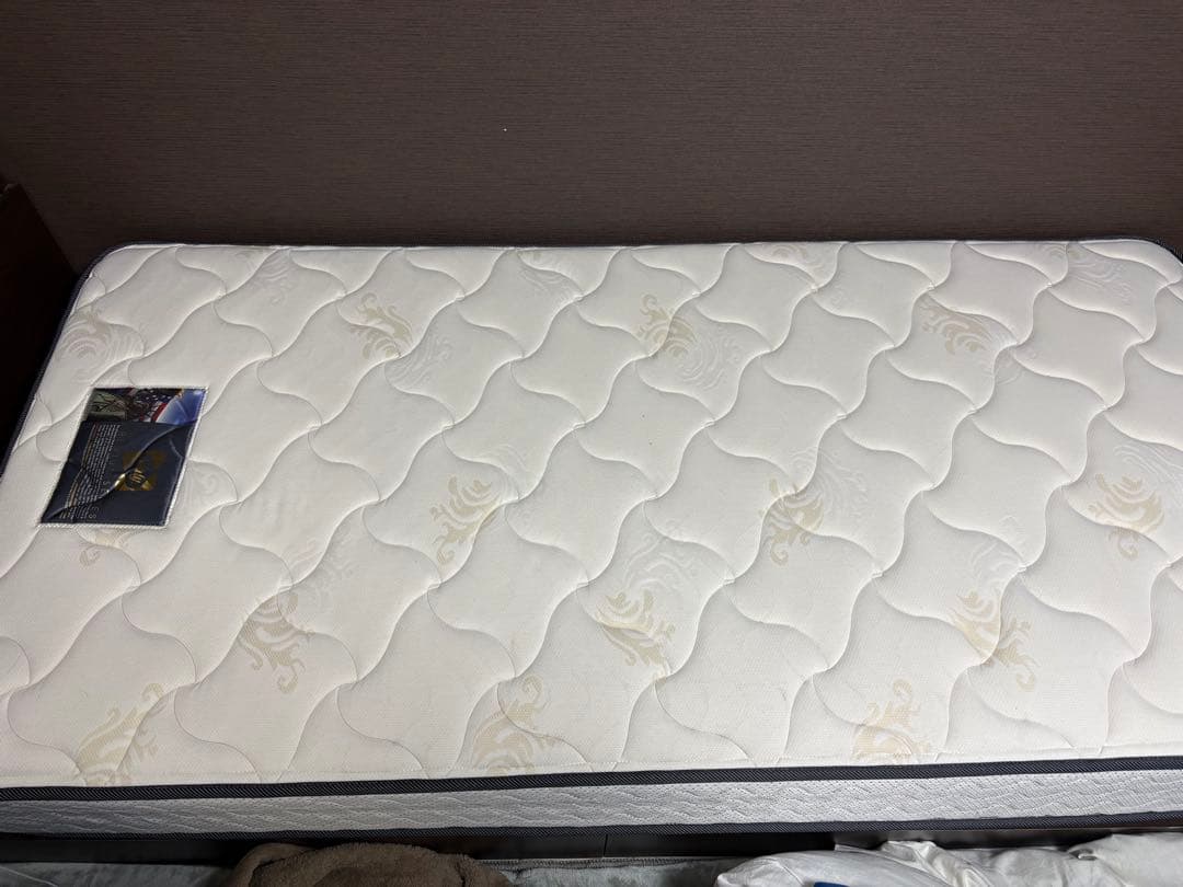 Sealy プレミアムシリーズ シングルマットレス