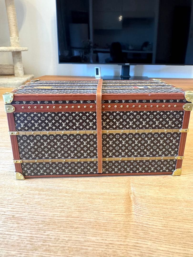 ルイ ヴィトン ミスフランス トランク ペーパーウェイト モノグラムブラウン