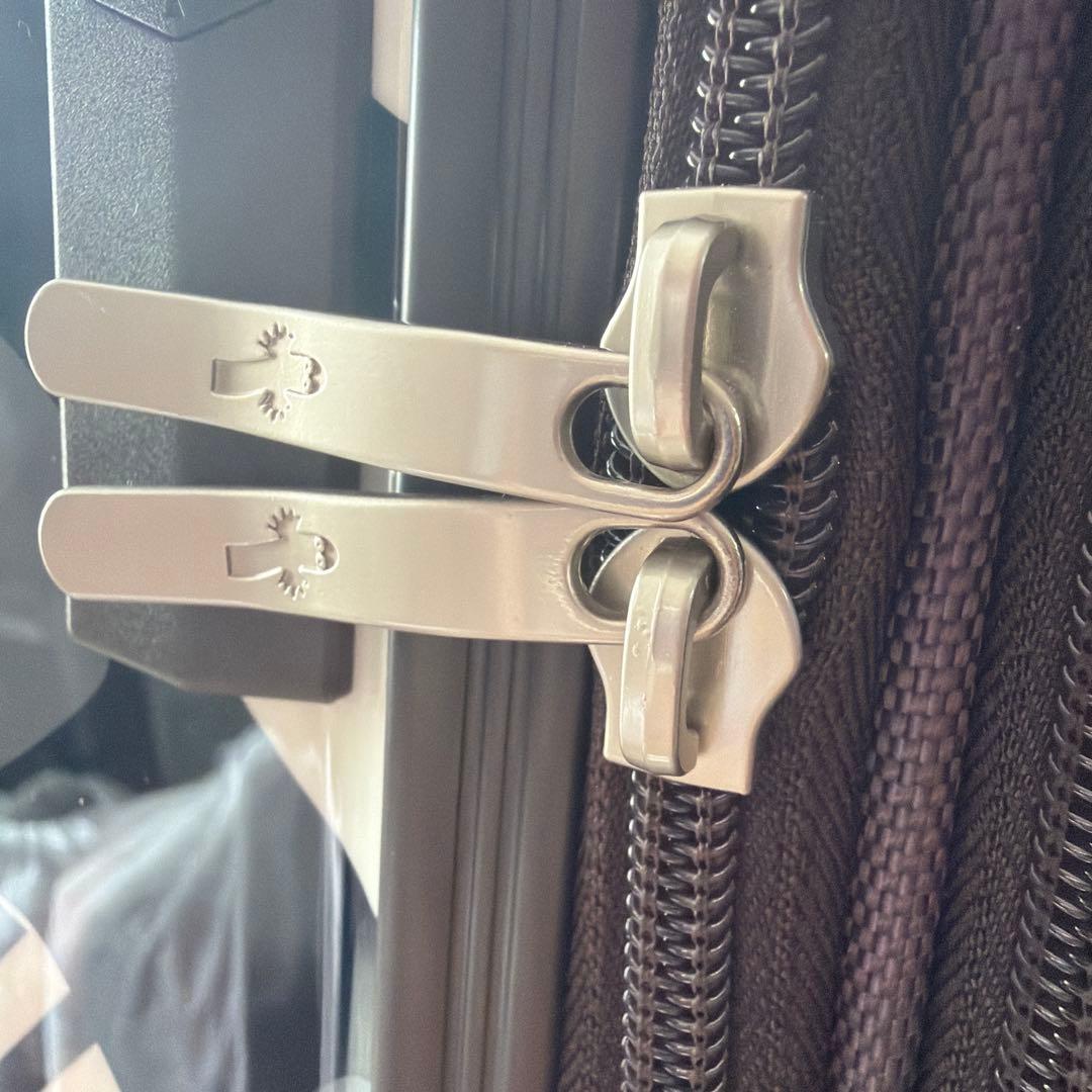 新品 訳あり ムーミン スーツケース （ドット ネイビー）サイズL