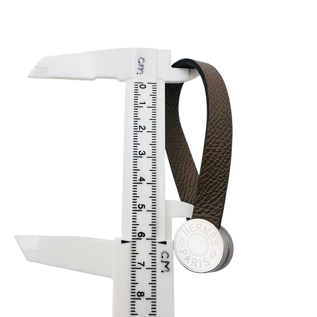 美品✨エルメス　レザー　グローブホルダー　マグネット　グレージュ　ブラウン