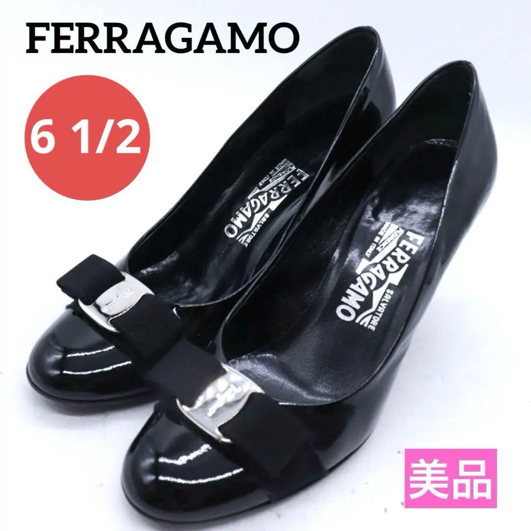 美品❤️フェラガモ　パンプス　23.5cm 6.5 ヒール　ヴァラ　リボン　黒　靴