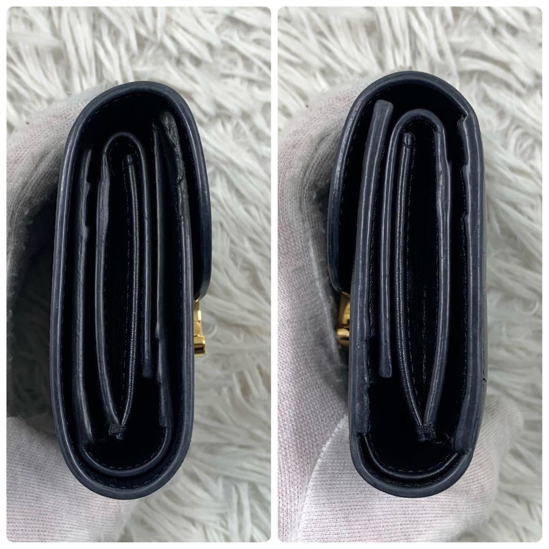 セリーヌ トリオンフ 三つ折り財布 レザー ブラック