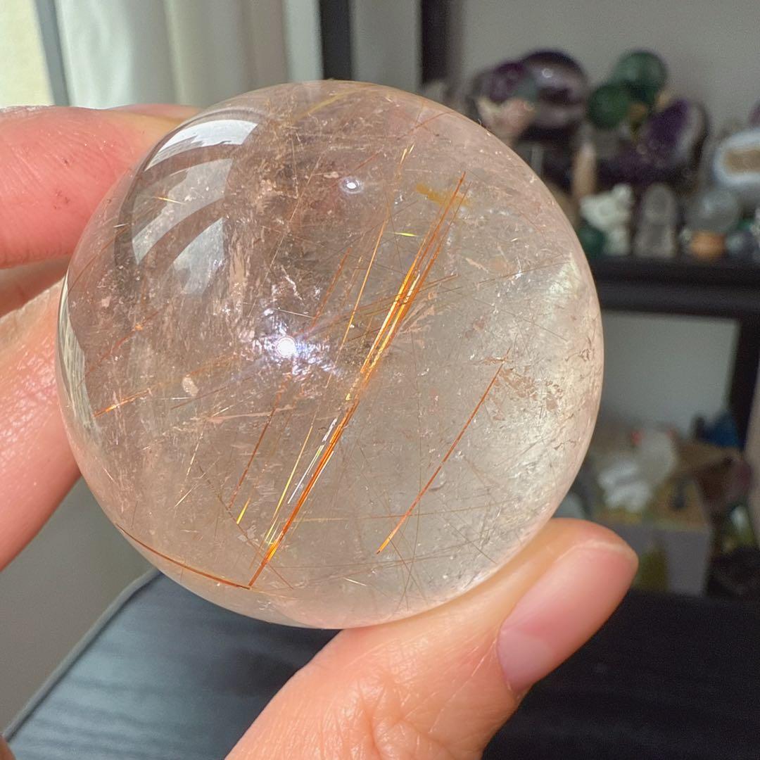 天然石ルチルクォーツのスフィア　丸玉　置物NO.011406