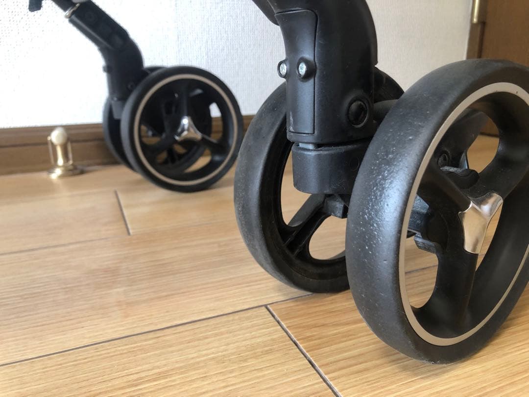 【美品】Aprica ラクーナビッテクッション LUXUNA B CSN