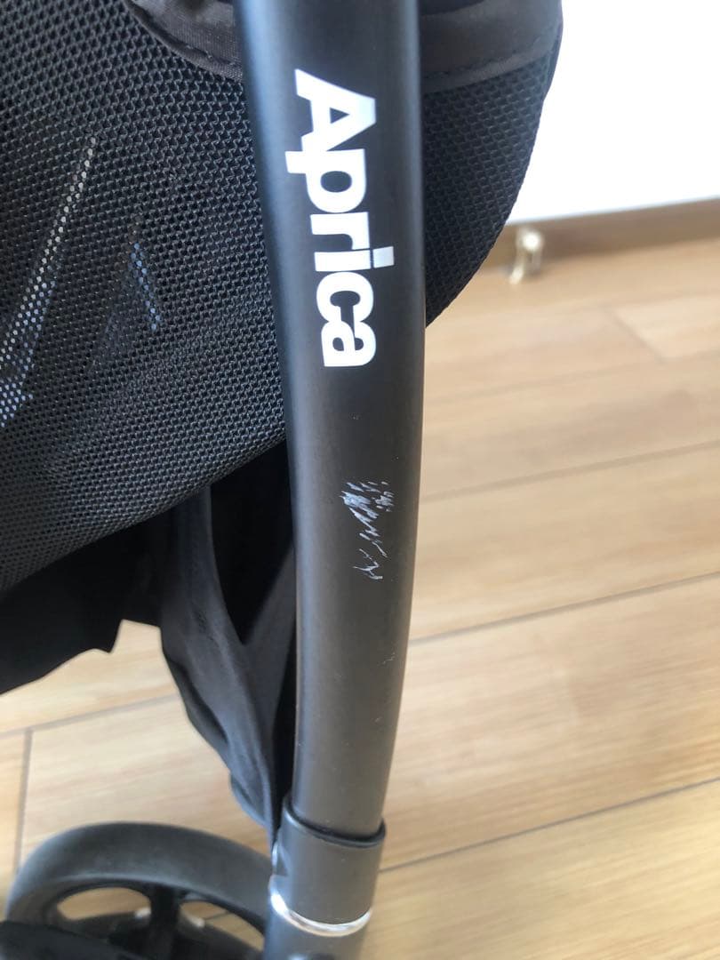 【美品】Aprica ラクーナビッテクッション LUXUNA B CSN